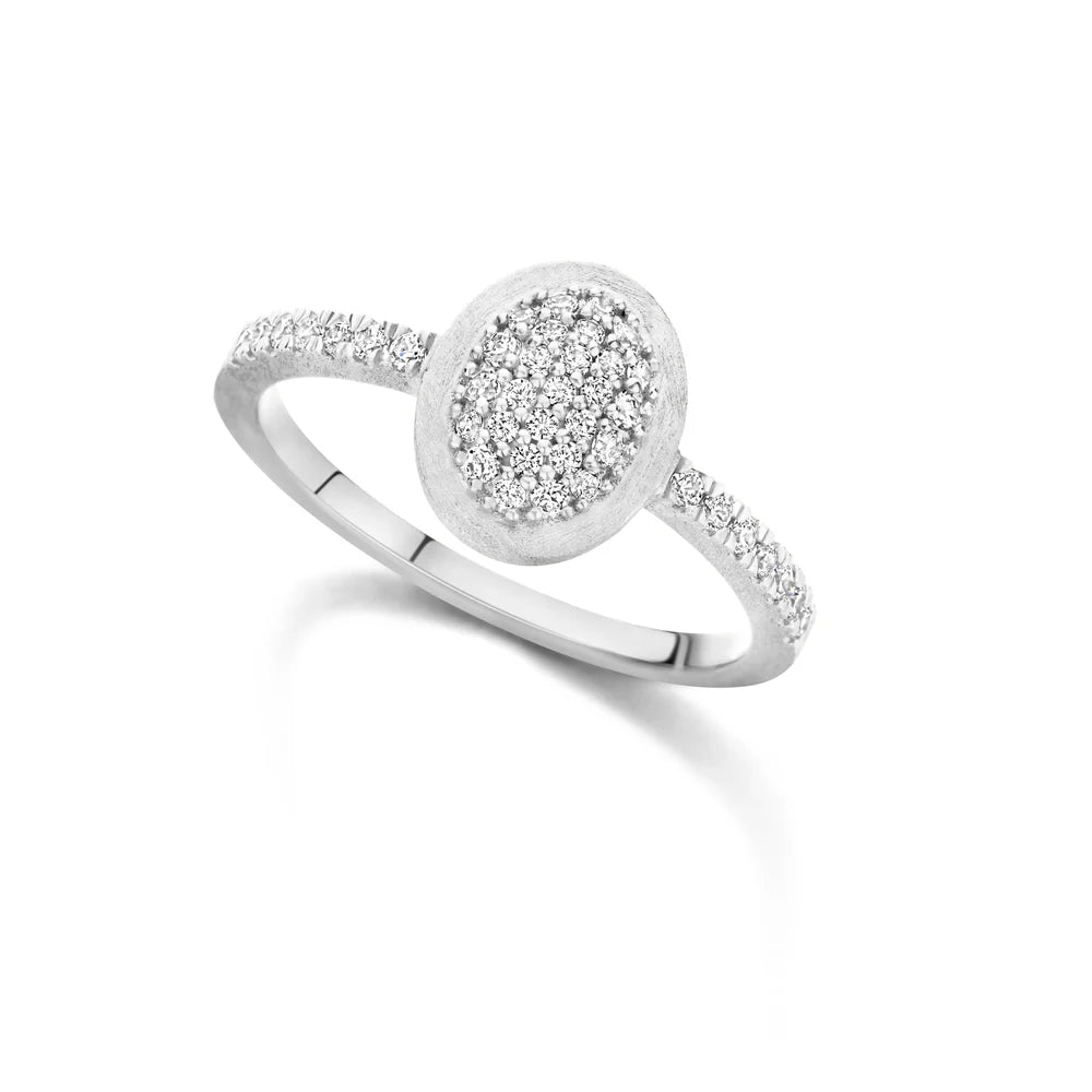 CECILIA RING