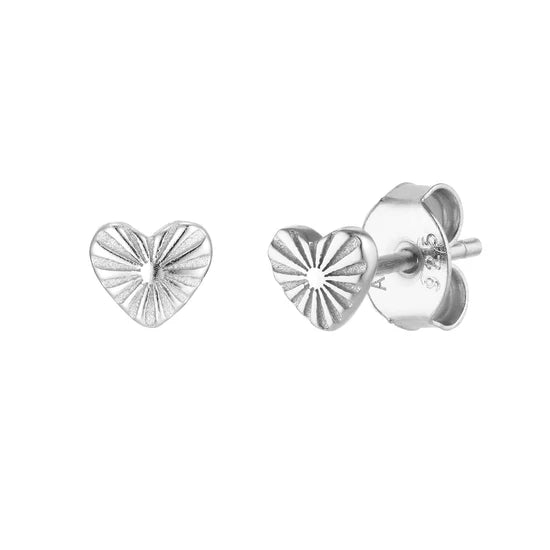 HJERTE ØRESTIKKER SØLV