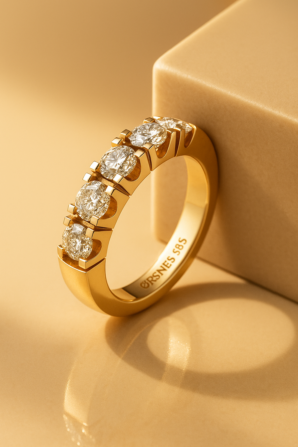 Henrik Ørsnes Design 14 Karat Guld Ring med Diamanter 2,00 Carat TW.SI