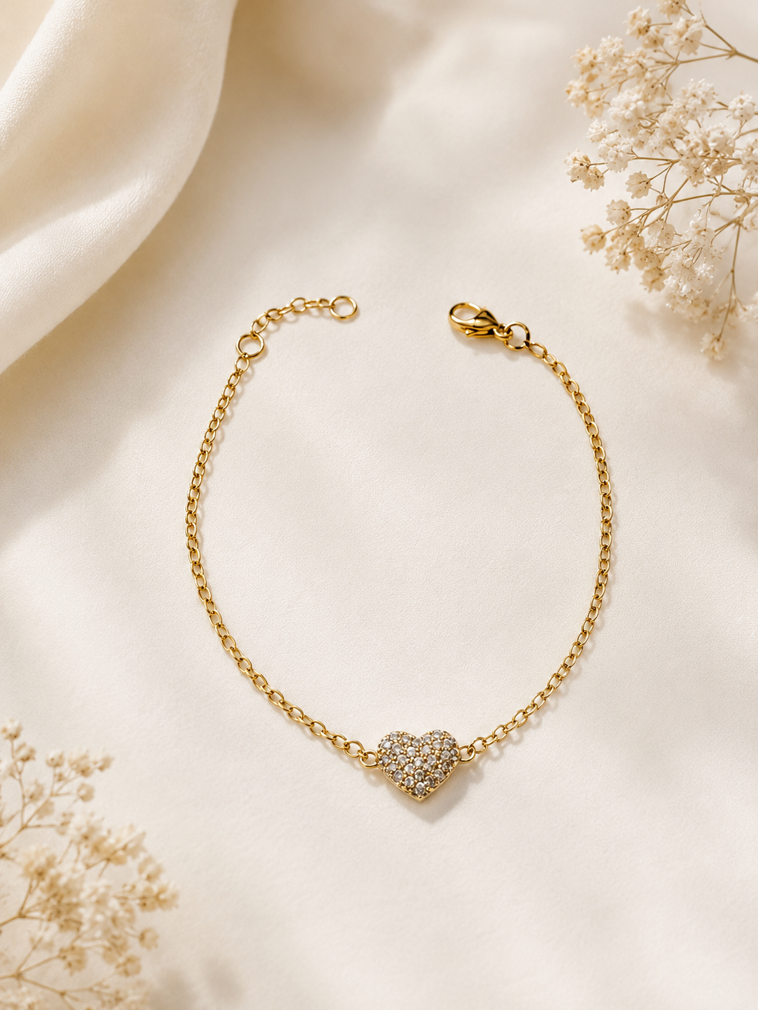 14KT.ARMBÅND 0,41CT HJERTE 18,5CM