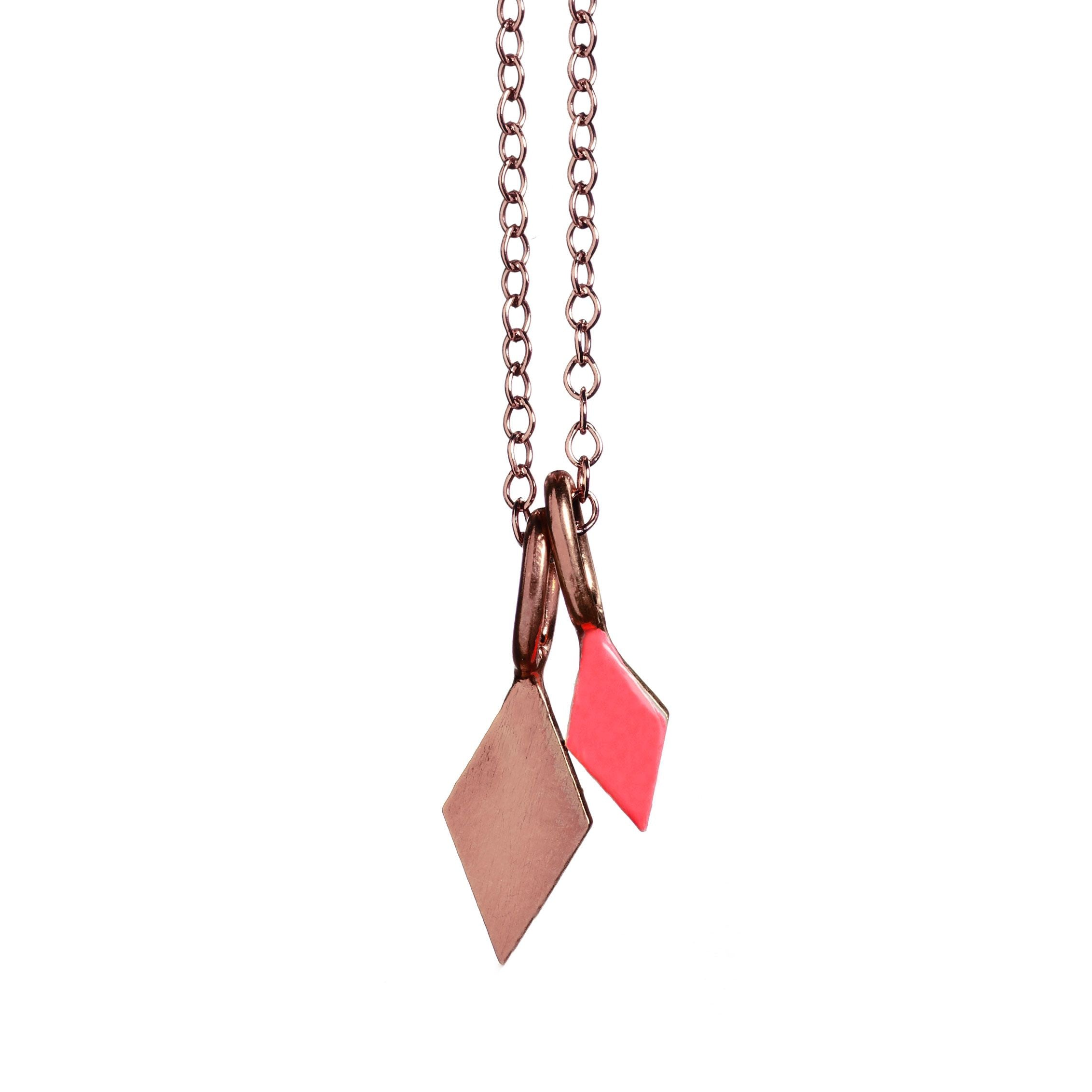 Scherning, Colour Spot Diamond Halskæde, Koral/Rosa Forgyldt