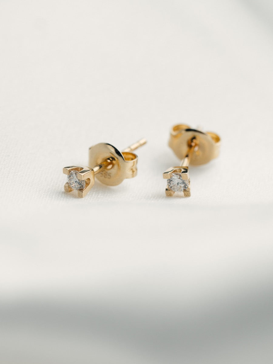 14KT.ØRESTIK IALT 0,20 TW/SI