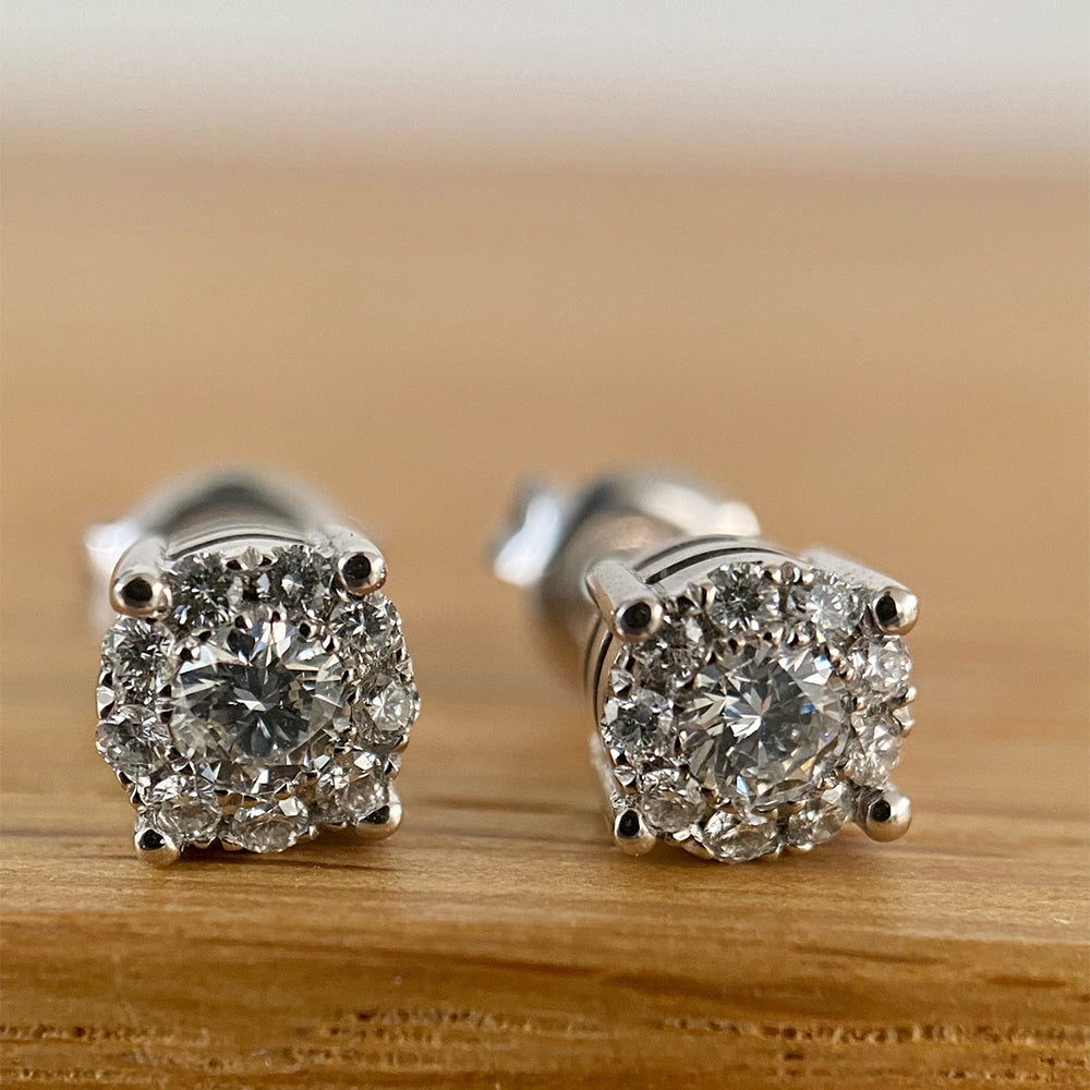 14KT.HV.ØRESTIKKER 0,31 W.SI