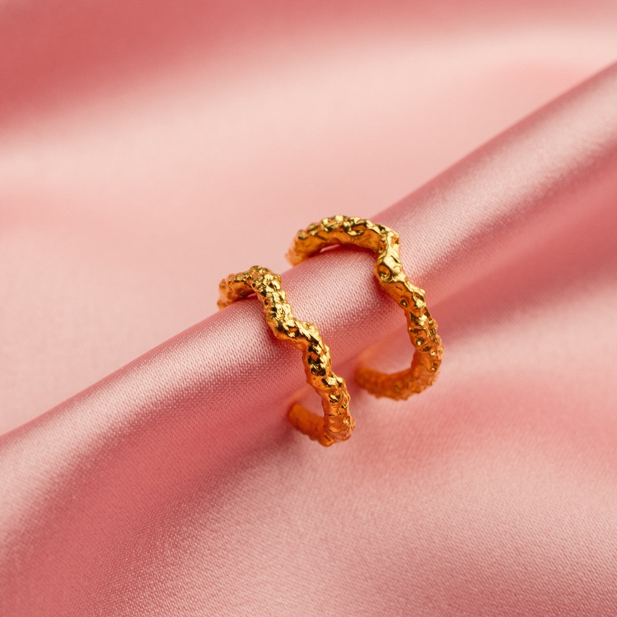 Isabell Creol Hamret Forgyldt Sølv Ørestikker fra Smykkekæden