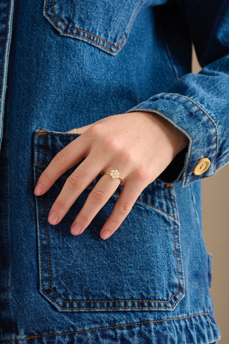 Pernille Corydon Ocean Bloom Ring i Sterling Sølv med Ferskvandsperler