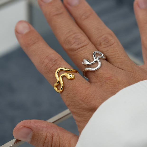FORG. SØLV RING SERPENS52