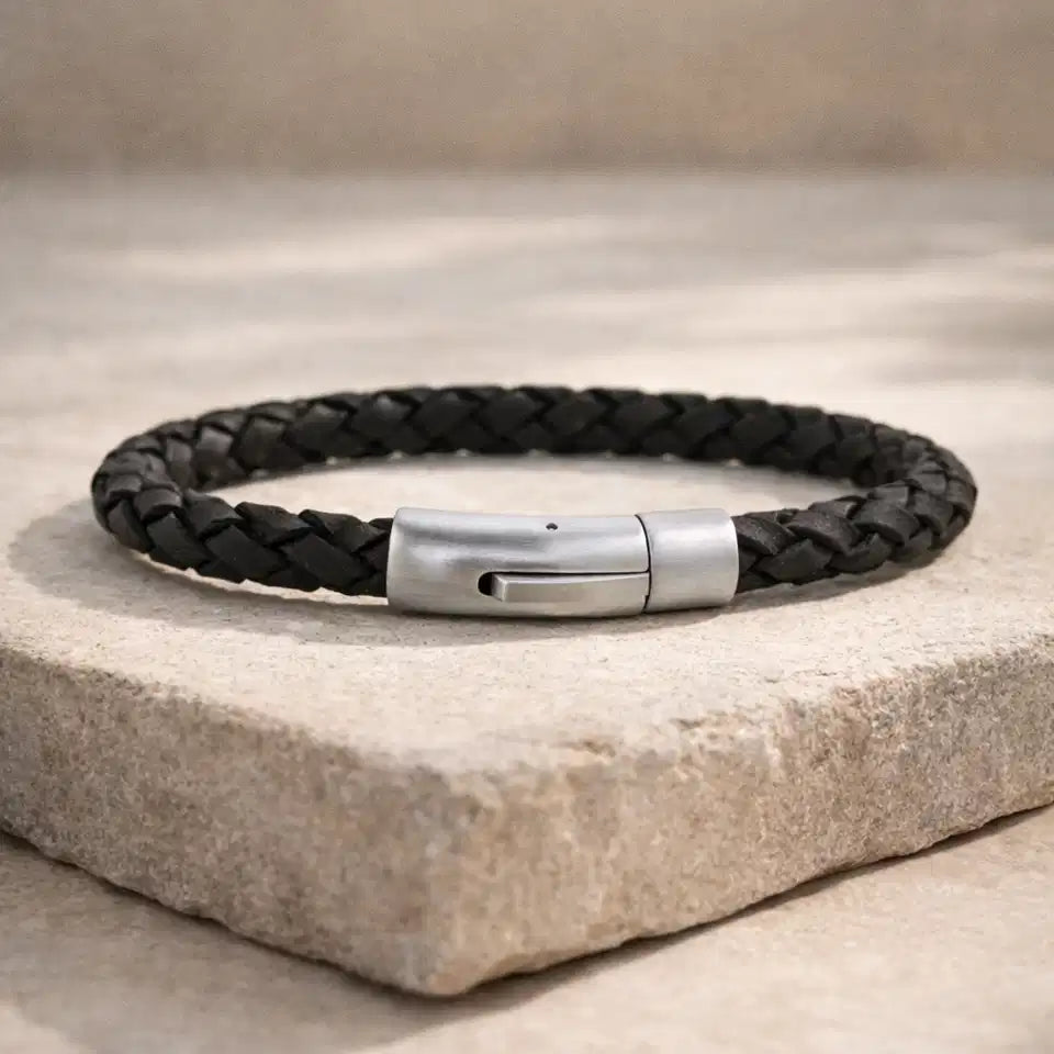 FORCE ARMBÅND SORT LÆDER STÅL LÅS 19CM