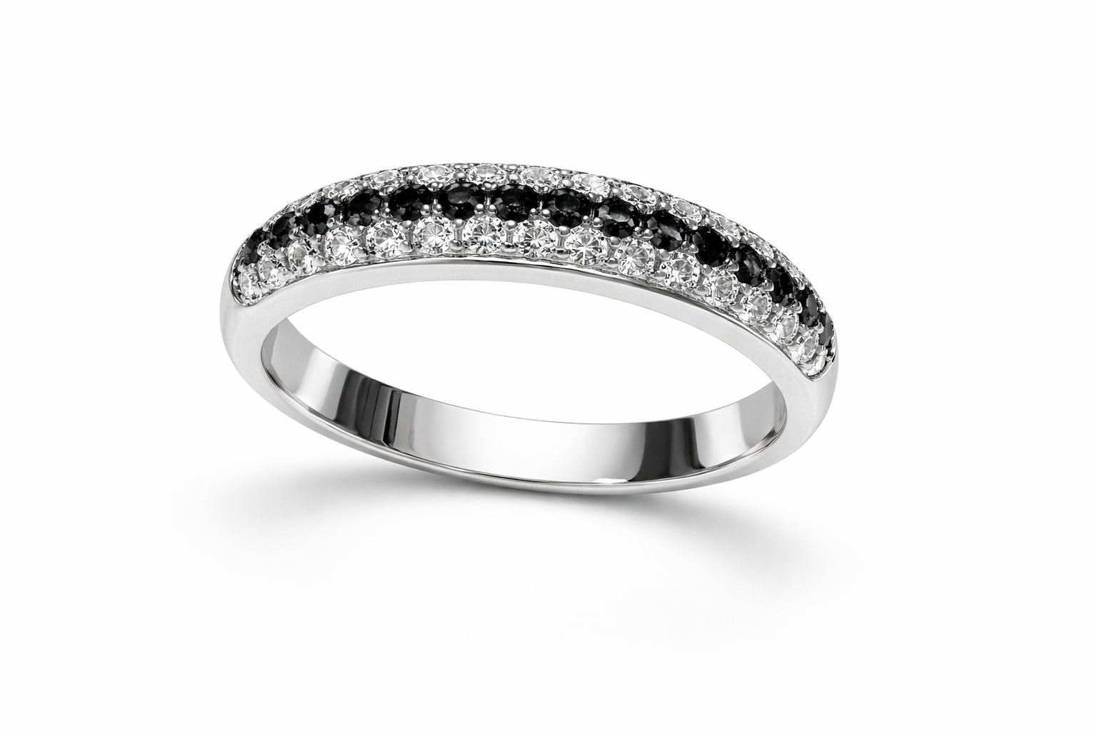 14KT.HV RING 0,38 W/SI 0,26 SORT