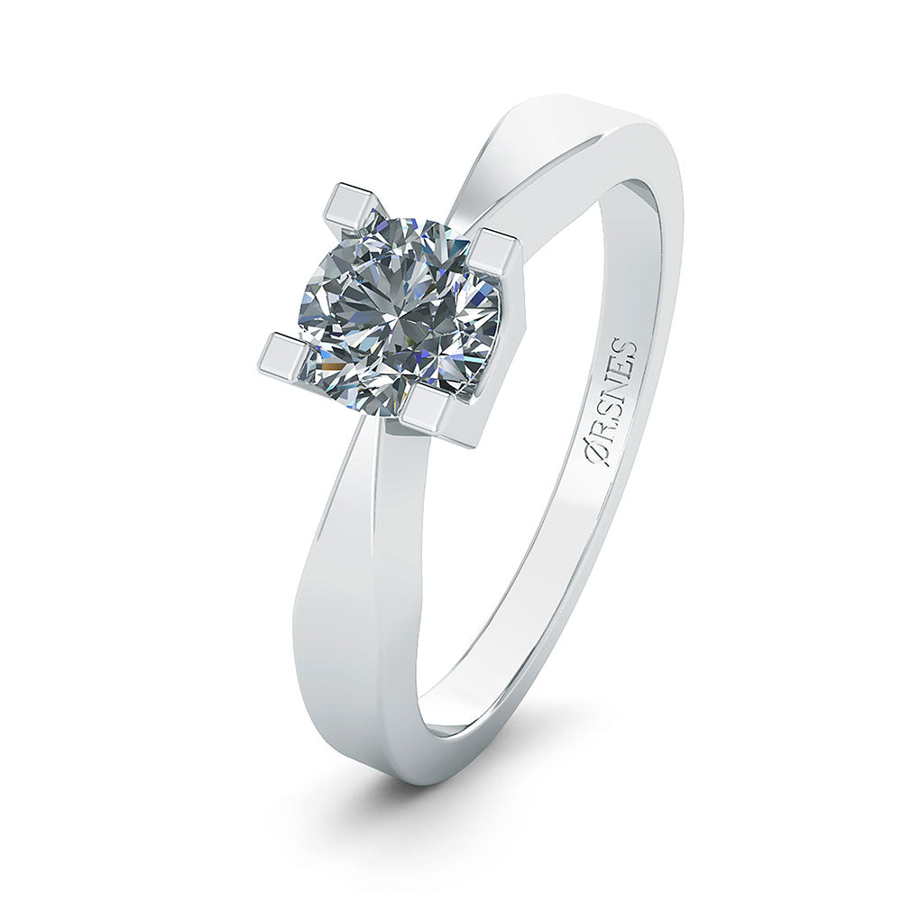 14KT.HV RING 0,50 W.SI