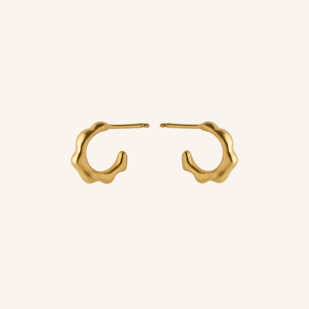 Small Aqua Hoops Forgyldt Sølv Øreringe fra Pernille Corydon