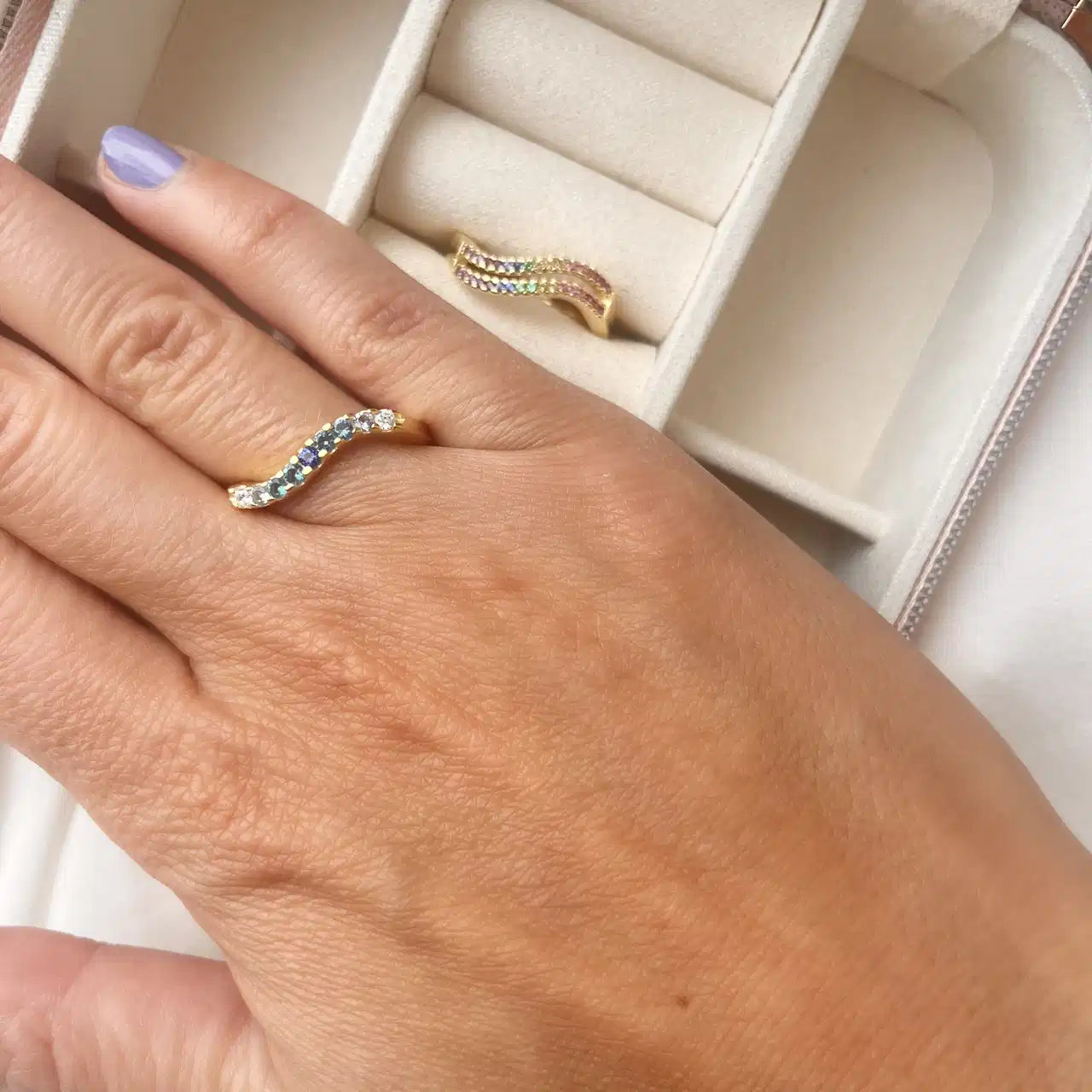 SOHO RING MIXED BLÅ CUBIC ZIR. SØLV FG.