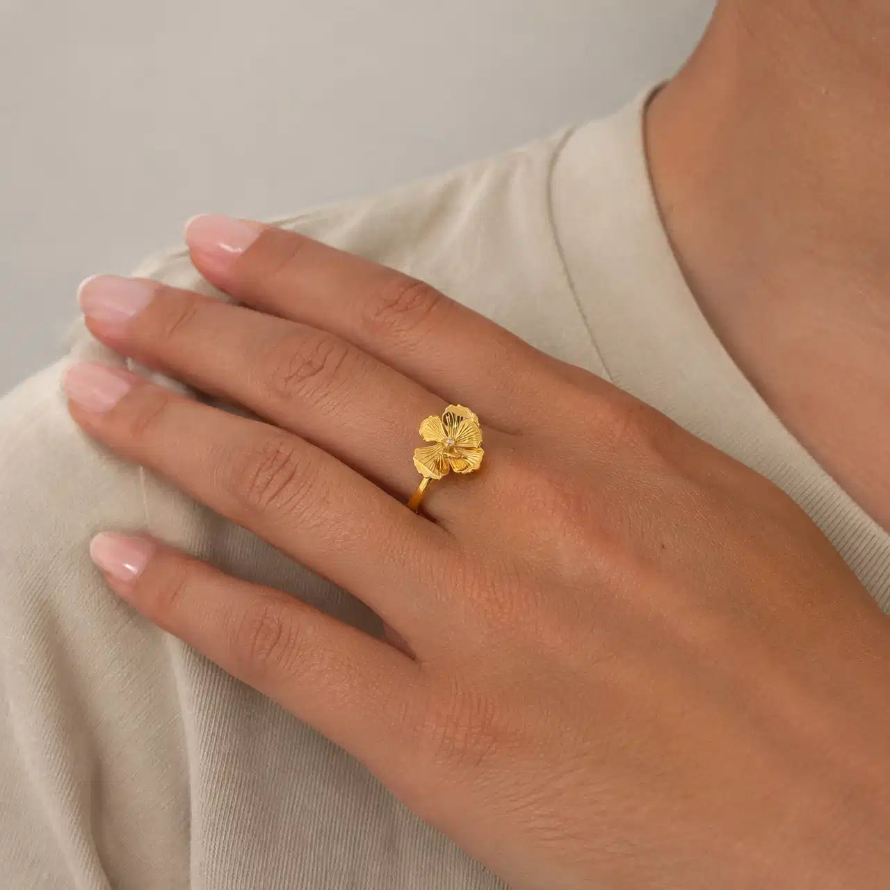 RING BLOMST CUBIC ZIR. SØLV FG.