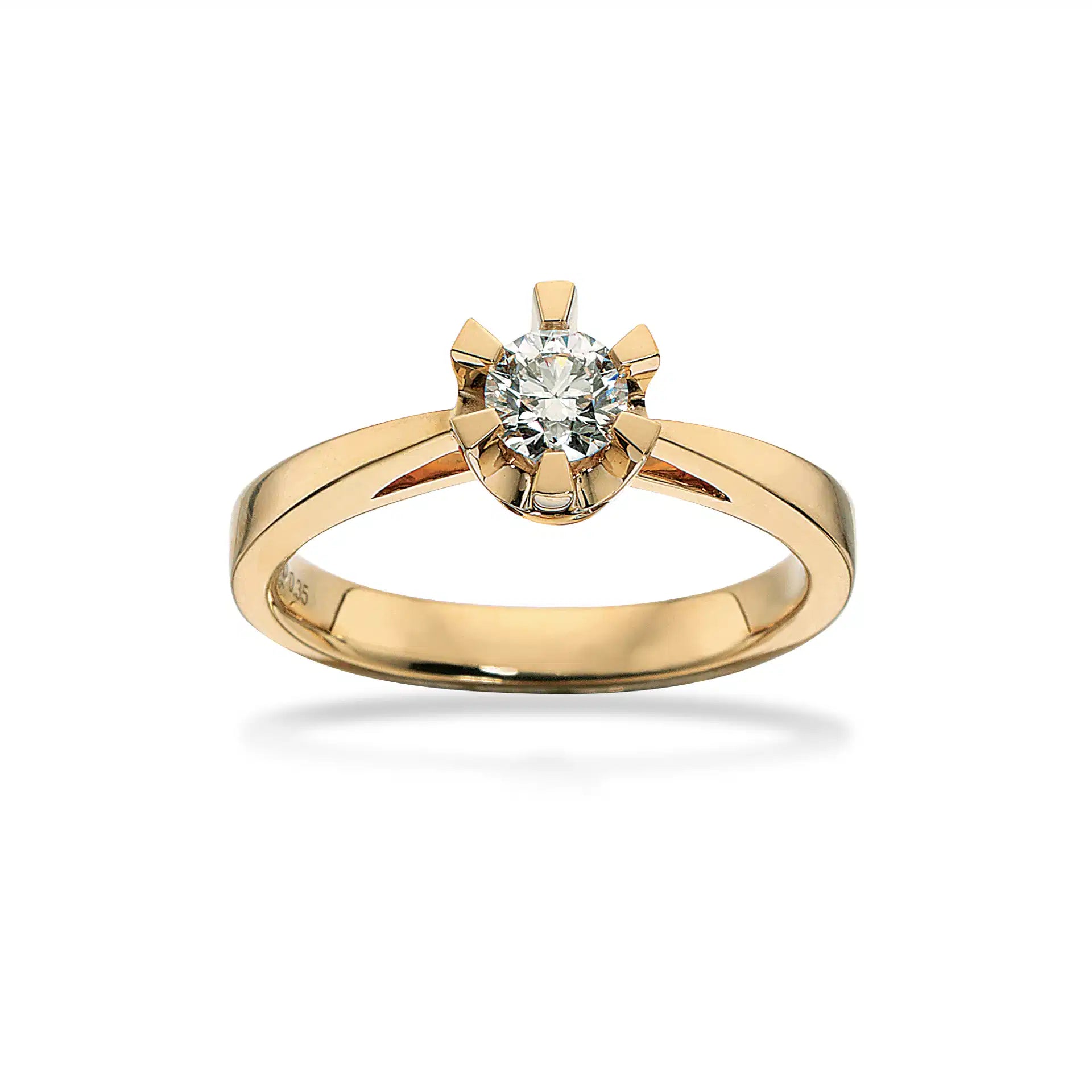 14KT RING PRINSESSE 0,35 W.VVS