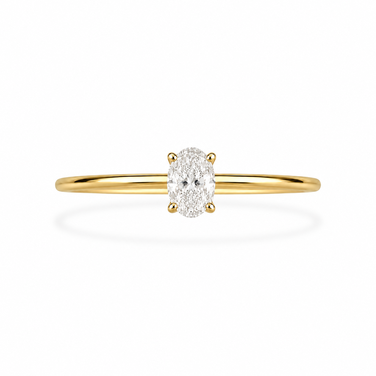 14 KT GULDRING MED OVAL DIAMANT 0,25 ct. TW/VS
