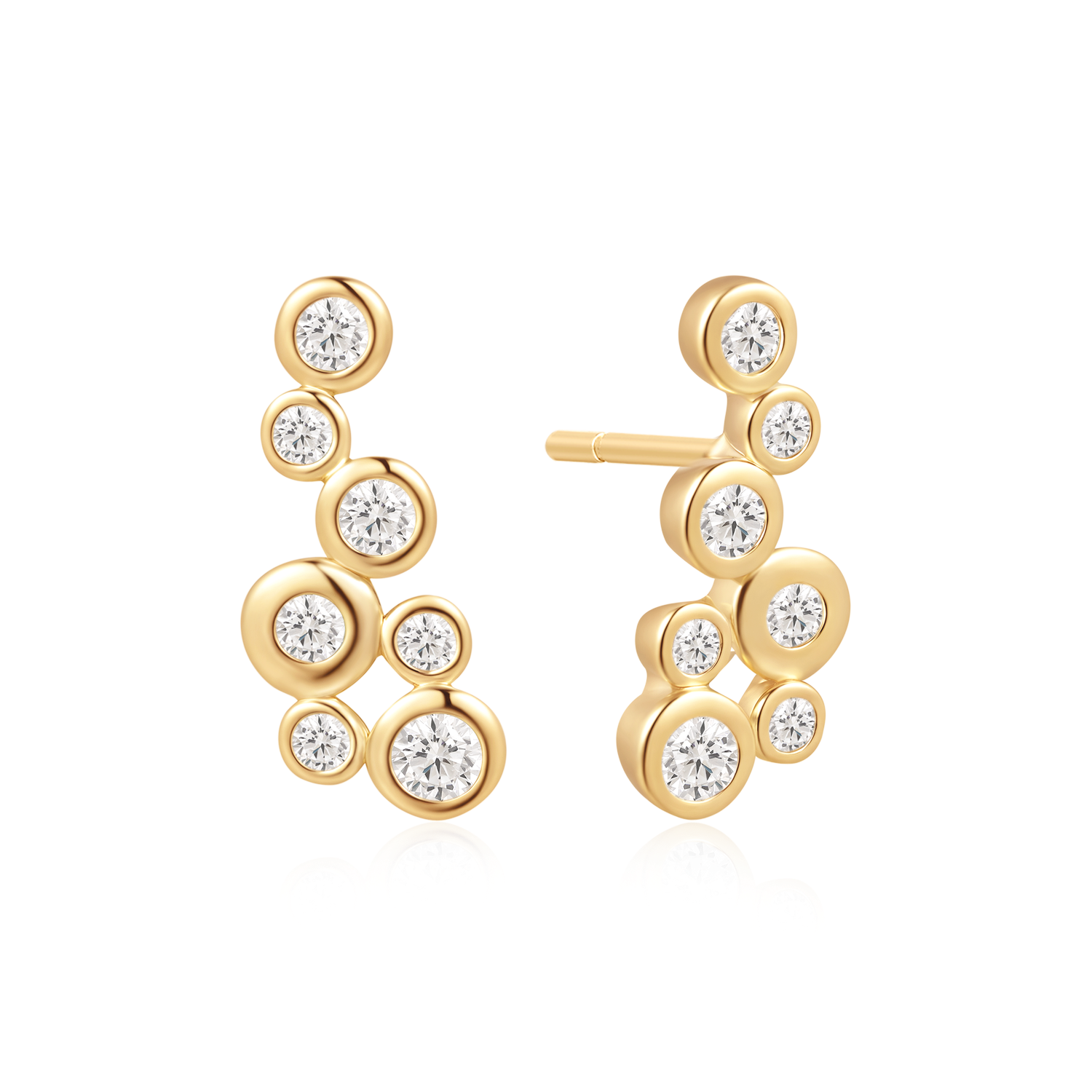 SØLVFORGYLDT ØRESTIKKER BUE MED 7 FORSKELLIGE STØRRELSER SYNTETISKE CUBIC ZIRCONIA. MÅL: 12 X 4,8 MM