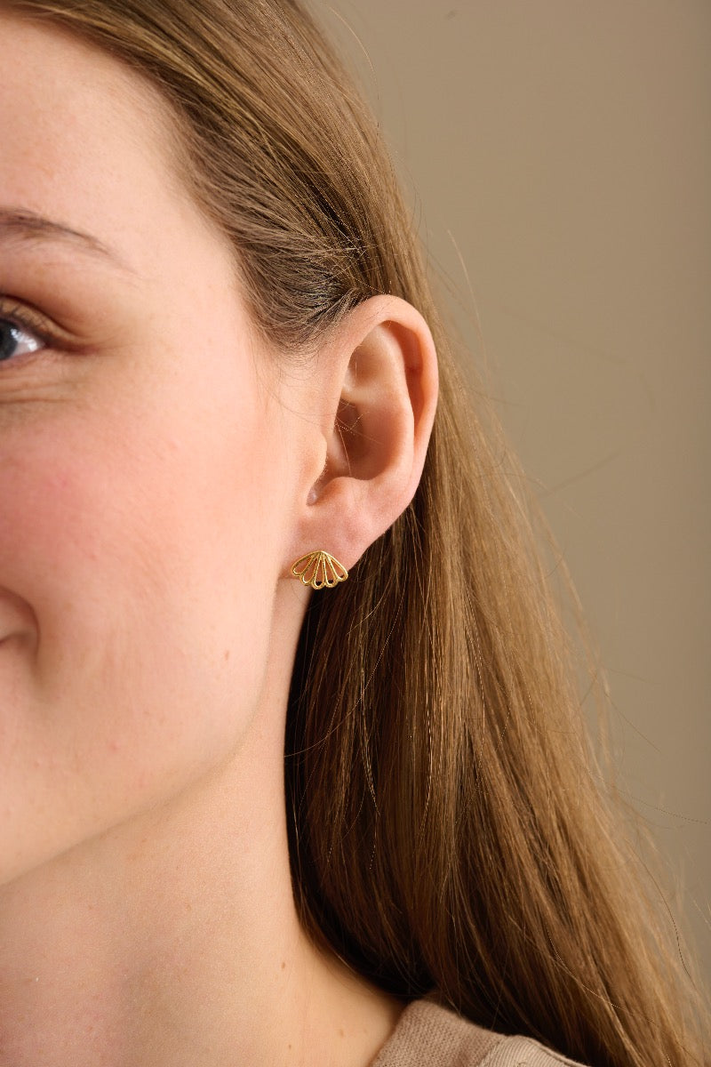 Bellis Sterling Sølv Ørestikker fra Pernille Corydon