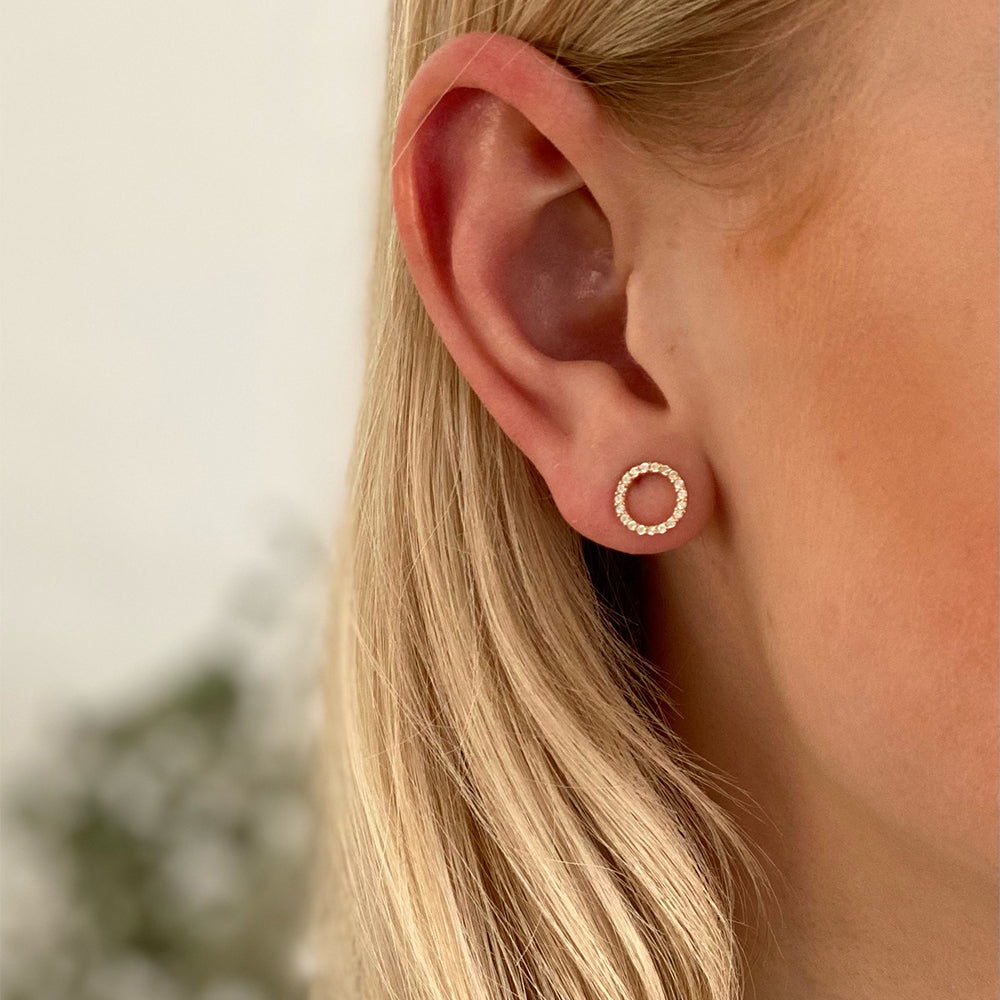 Smykkekæden Ørestikker i Forgyldt Sølv DMB0110FG