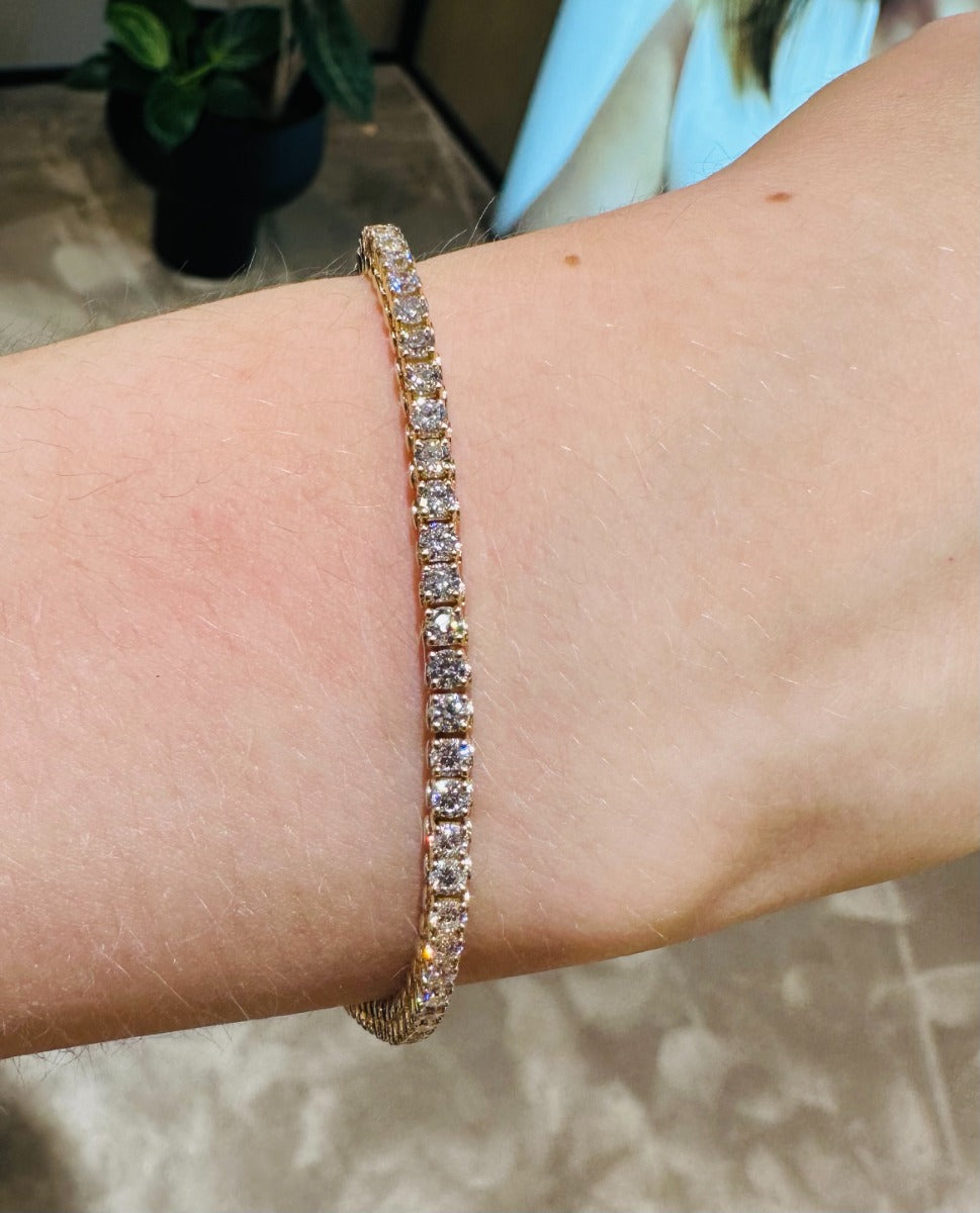 Henrik Ørsnes Design Tennis 14 Karat Guld Armbånd med Brillanter 3,26 Carat W/SI