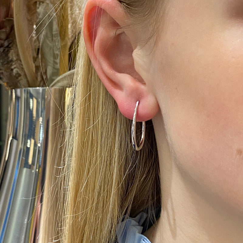 Smykkekæden Sterling Sølv Ørestikker ORSB016BS