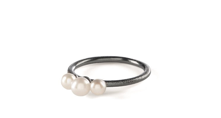 3 Pearls Sterling Sølv Ring fra Pernille Corydon