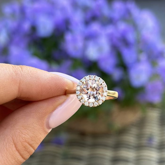 Henrik Ørsnes Design 14 Karat Guld Ring med Pink Morganit og Diamanter 0,27 Carat W/SI