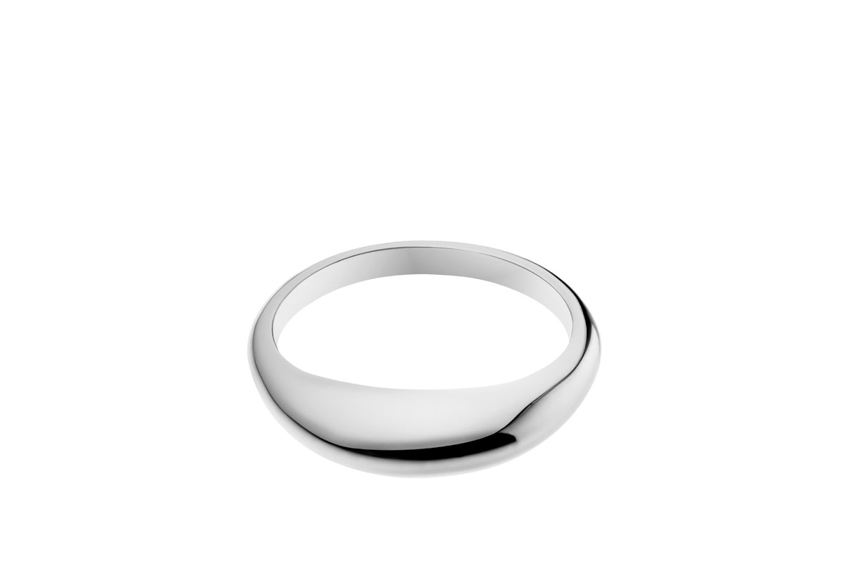 GLOBE RING
