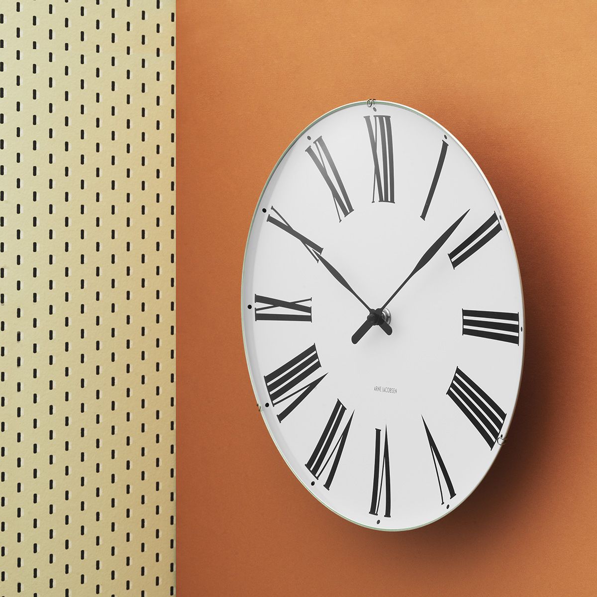 AJ ROMAN CLOCK VÆGUR Ø 21CM