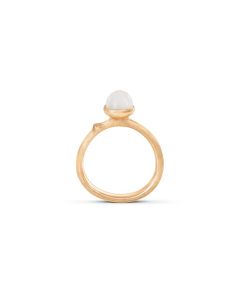 Ole Lynggaard Tiny Lotus Ring i 18 Karat Guld med Hvid Månesten 